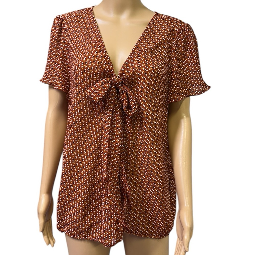 Max Edition Lightweight Tie Front Polka Dot Short Flutter Sleeve Blouse Size XL